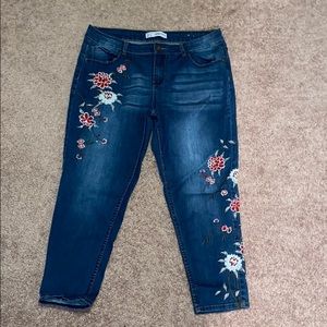 Sandpiper Capri size 16